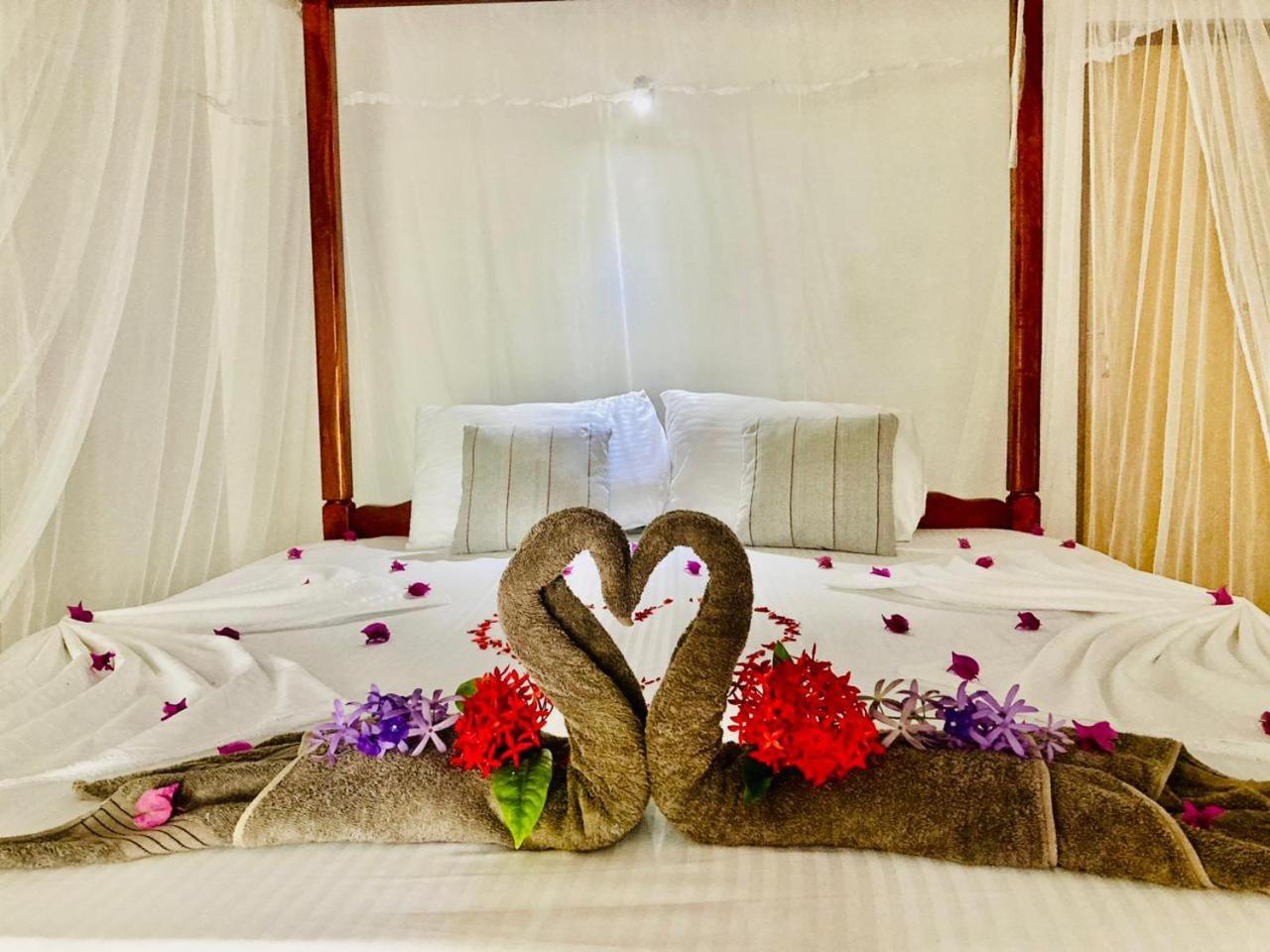 Dilena Beach Inn Tangalle Bilik gambar