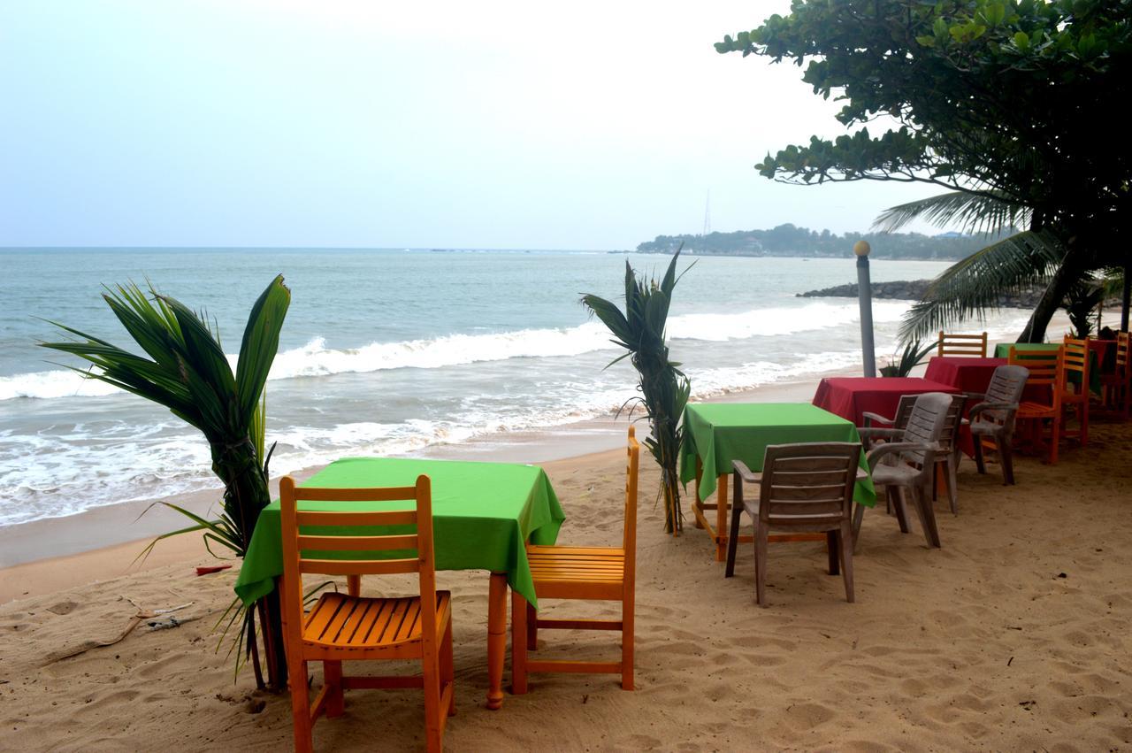 Dilena Beach Inn Tangalle Luaran gambar